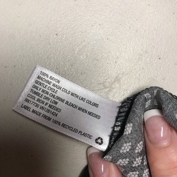 Romper - Picture 7 of 7